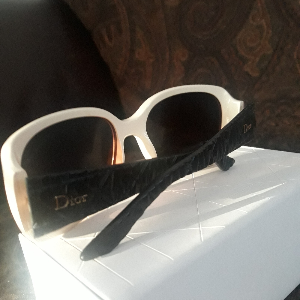 Dior sunglasses - Picture 2 of 4